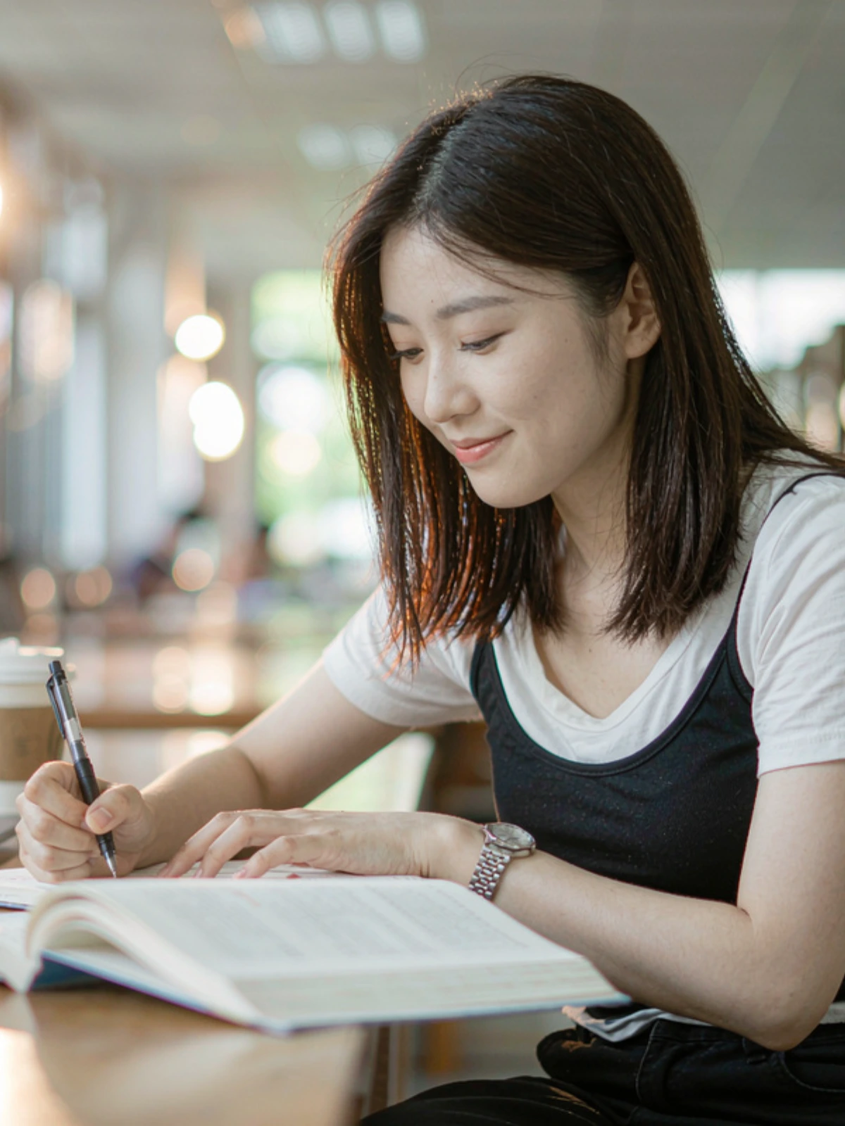 小罗人物示意，非受访学员本人
